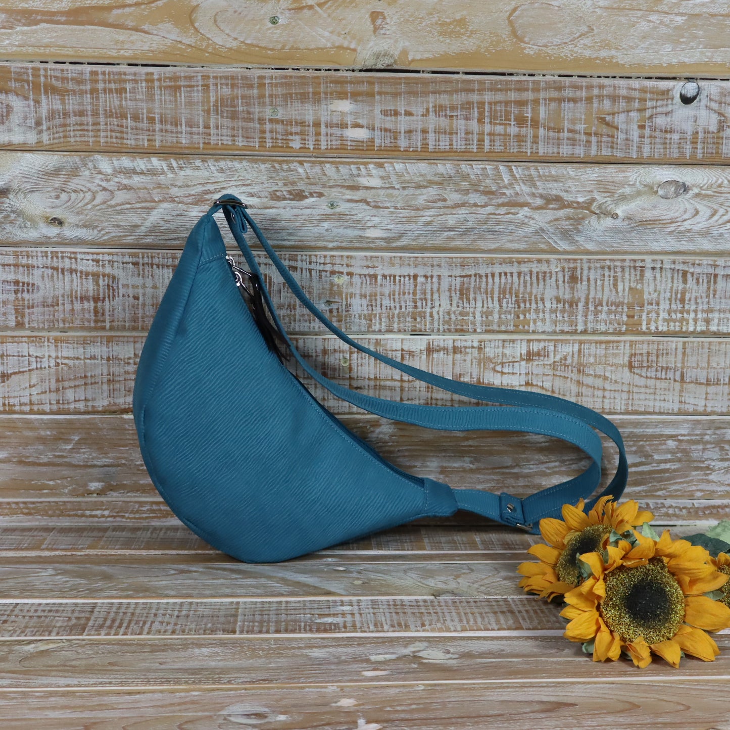 Giacinta shoulder bag - green blue