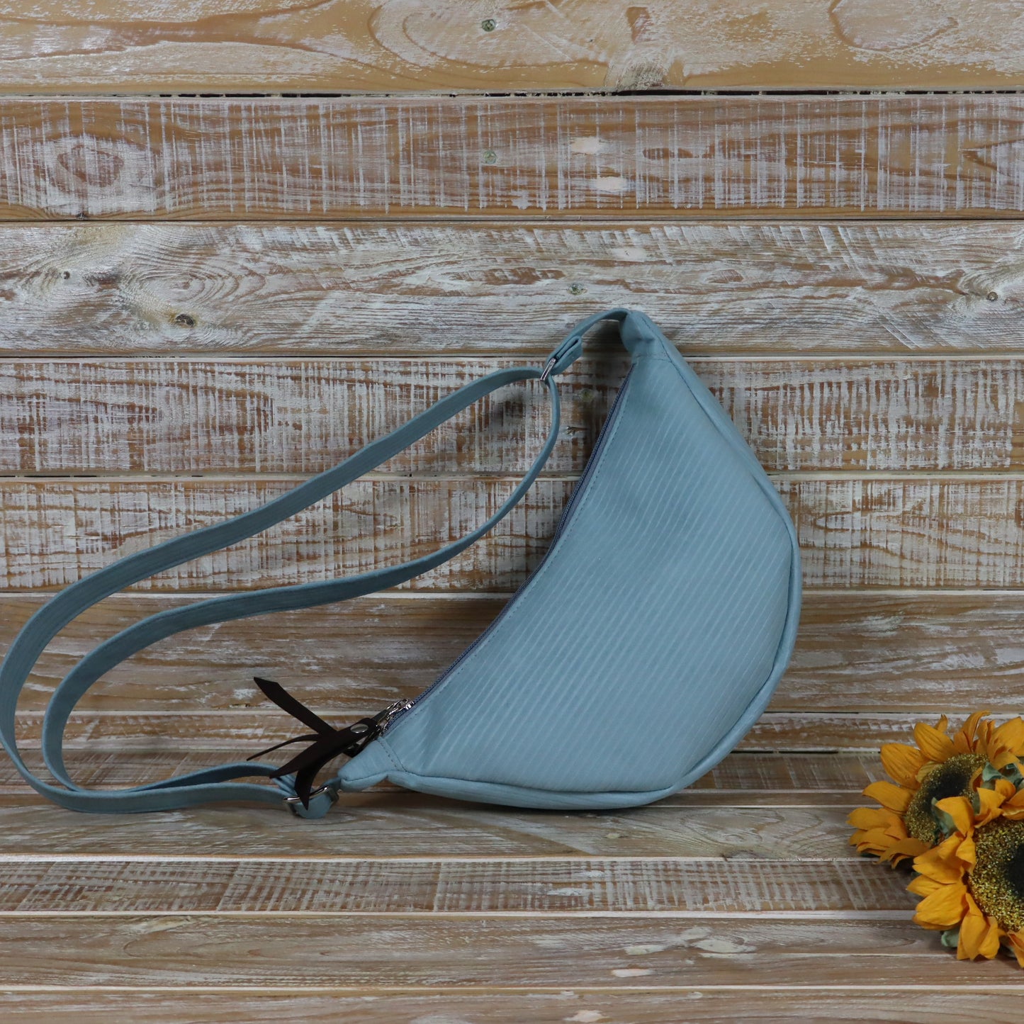 Giacinta shoulder bag - green blue