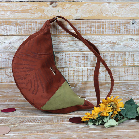 Hobo Bag bruciato con foglie stilizzate