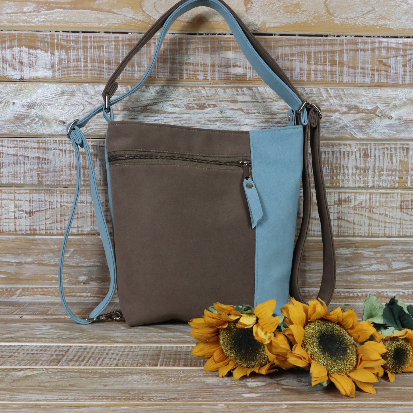 Anselmina junior celeste cappuccio