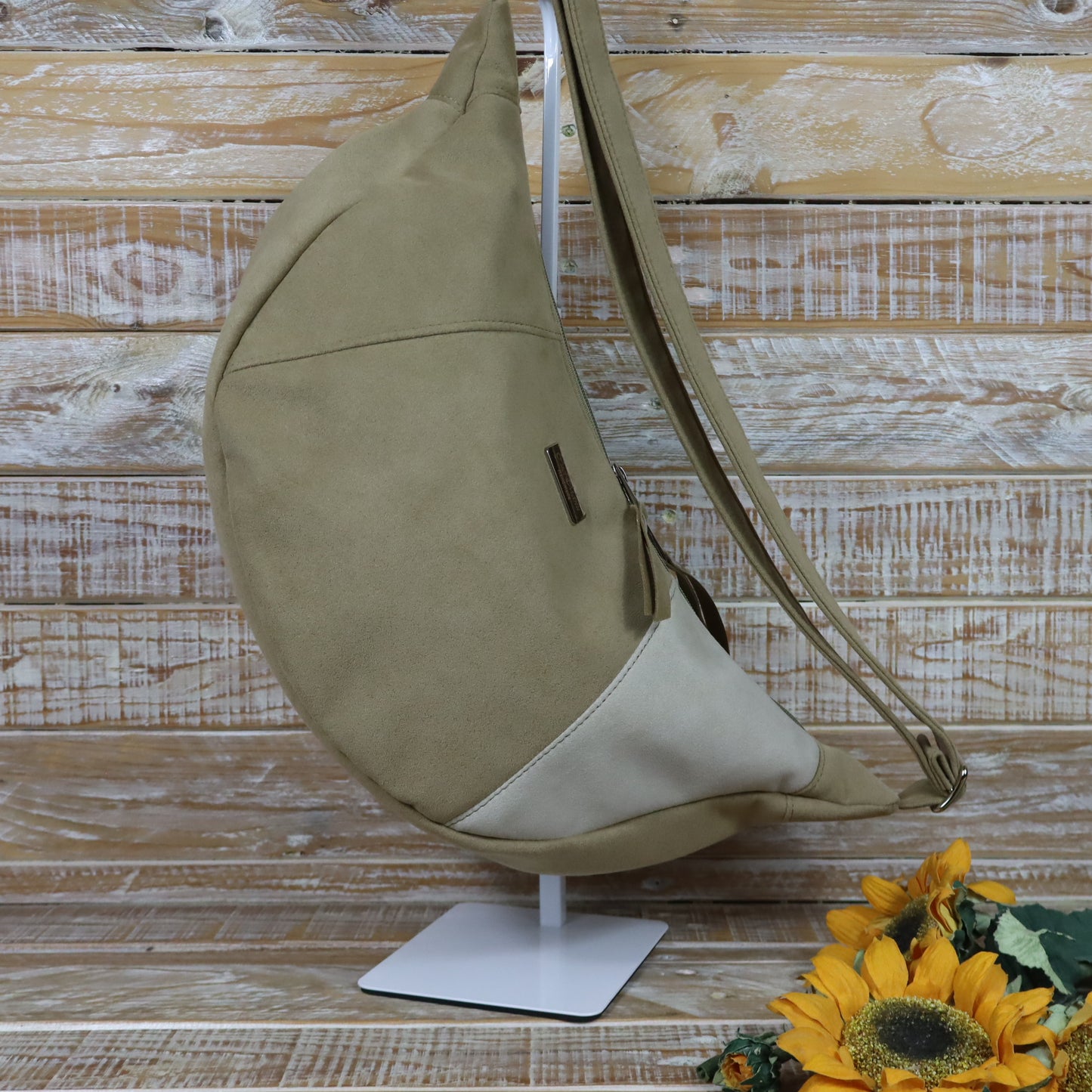 Hobo Bag Livia cammello sabbia