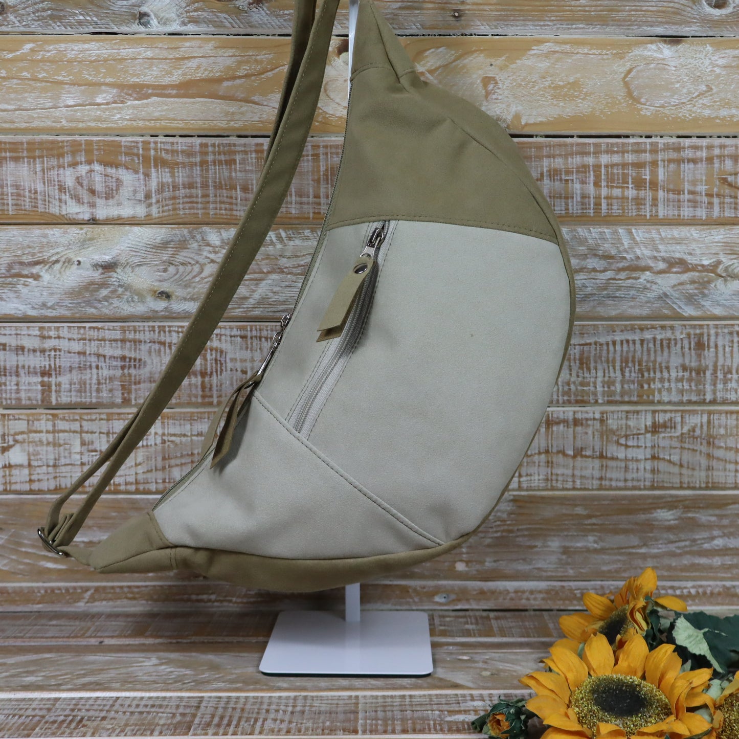 Hobo Bag Livia cammello sabbia